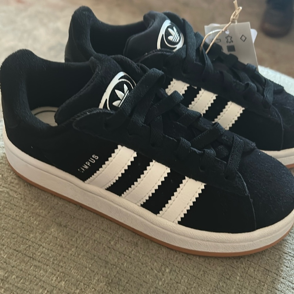 adidas Campus 00s Kids Size 13K Black White Gum Suede Sneakers NWT